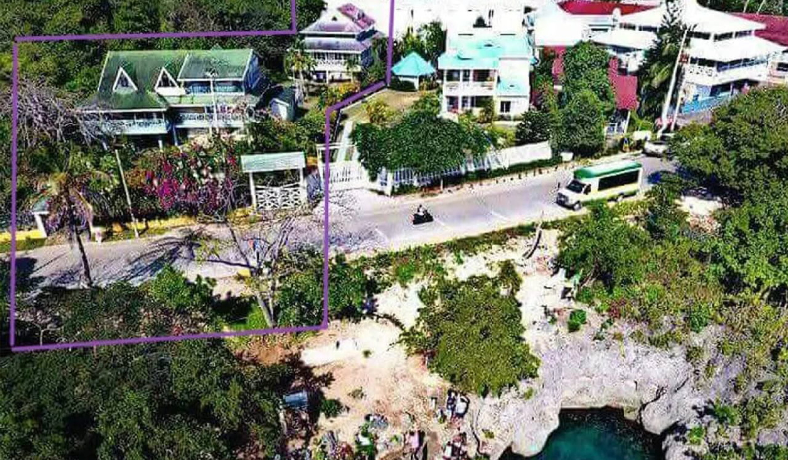 Barranquilla, 12 Habitaciones Habitaciones, ,7 BathroomsBathrooms,Casa,En Venta,0,1209